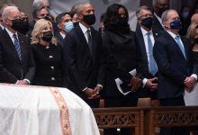 कॉलिन पॉवेल के अंतिम संस्कार में बिडेन, ओबामा, बुश और अधिक वेतन सम्मान (तस्वीरें)