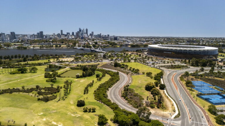 perth-mayor-challenges-state-s-217-5m-supercars-street-race-plan