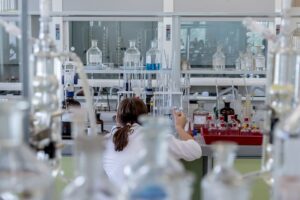ai-driven-microscopy-revolutionizes-precision-medicine-in-cancer-treatment