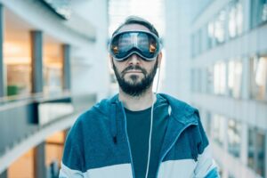 apple-s-vision-pro-and-smart-glasses-a-strategic-roadmap-unveiled