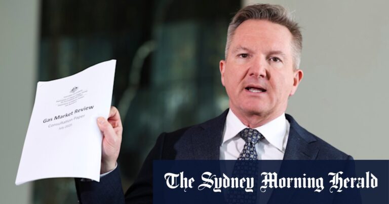 australia-considers-gas-reservation-scheme-amid-potential-supply-shortfall