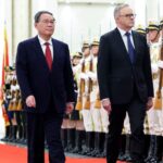 china-s-premier-urges-stronger-economic-ties-with-australia-amid-global-uncertainty