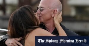 jeff-bezos-new-beginnings-in-love-and-space-exploration