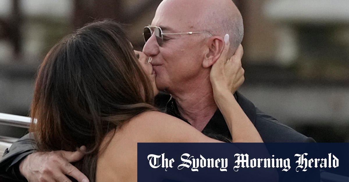 jeff-bezos-new-beginnings-in-love-and-space-exploration