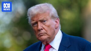 legal-hurdles-loom-for-trump-s-10-billion-defamation-suit-against-murdoch
