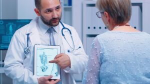 long-term-benefits-of-hrt-on-fracture-risk-revealed-in-new-study