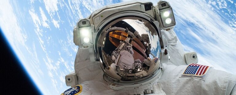 nasa-investigates-vision-problems-affecting-70-of-astronauts-on-long-missions