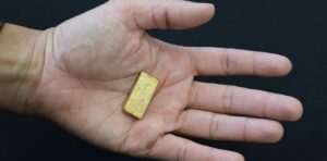 new-eco-friendly-method-to-extract-gold-from-e-waste-and-ore