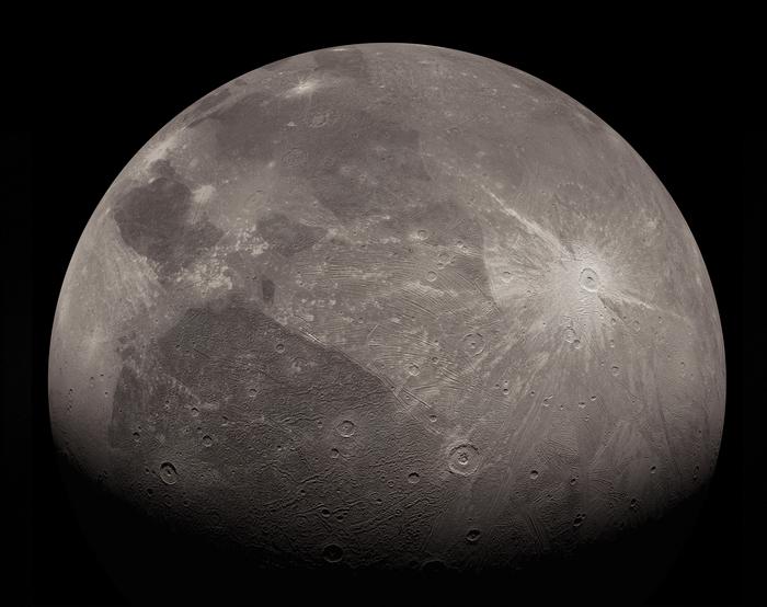 new-ucl-study-reveals-surprising-structure-of-space-ice-