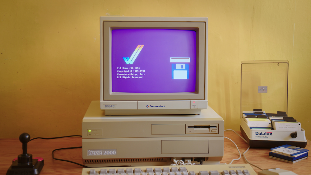 retro-computer-expo-in-canberra-celebrates-technological-evolution