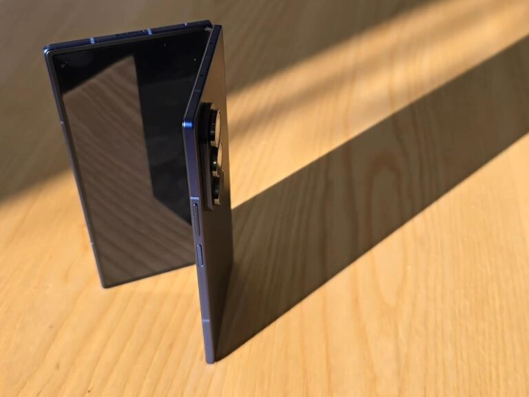 samsung-unveils-ultra-slim-galaxy-z-fold7-and-new-tech-at-unpacked-2025