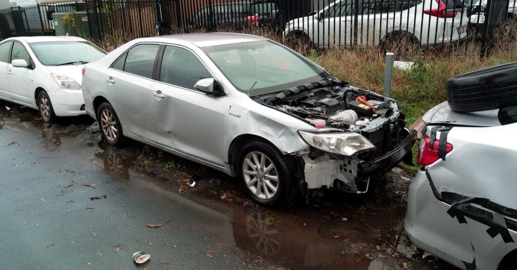 sydney-businesses-demand-action-over-abandoned-cars-blocking-streets
