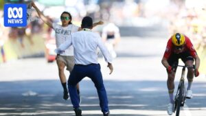 tadej-poga-ar-crashes-at-tour-de-france-amid-anti-israel-protest-disruption