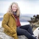 truth-in-memoir-the-salt-path-scandal-sparks-debate-in-a-fake-news-era