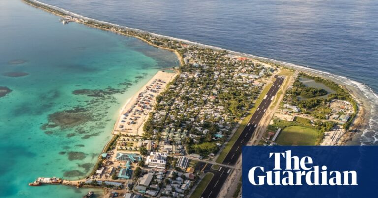 tuvaluans-seek-climate-linked-visas-amid-rising-sea-threats