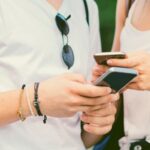 why-teenagers-should-avoid-dating-apps-a-comprehensive-analysis