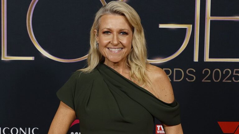 angela-bishop-s-stunning-transformation-captivates-at-2025-logie-awards