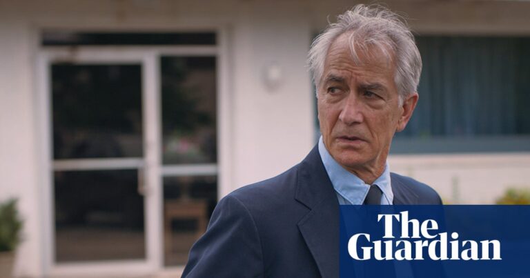 david-strathairn-on-the-arts-authoritarianism-and-his-latest-role