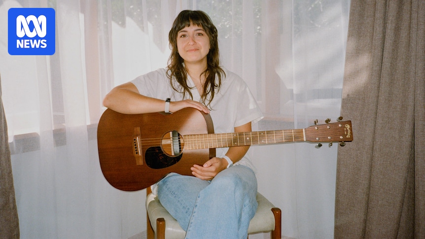 liz-stokes-of-the-beths-discusses-new-album-and-personal-journey