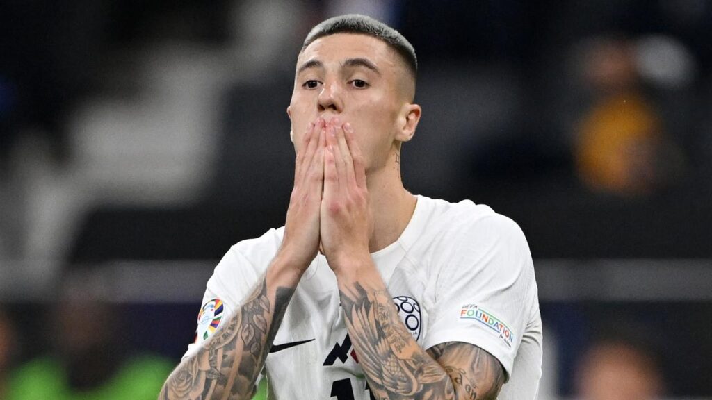 manchester-united-and-newcastle-in-152m-bidding-war-for-rb-leipzig-s-benjamin-sesko