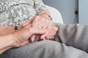 mediterranean-diet-linked-to-lower-alzheimer-s-risk-study-finds