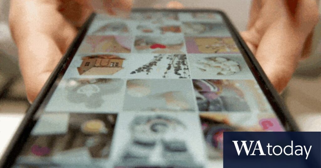 navigating-the-digital-dilemma-the-weight-of-our-virtual-memories