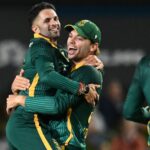 south-africa-triumphs-over-australia-by-98-runs-in-cairns-odi