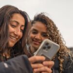 study-reveals-tv-and-gaming-enhance-focus-social-media-detracts