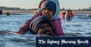 tensions-rise-as-uk-blames-france-for-channel-migrant-crisis