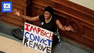 texas-democrats-return-amid-redistricting-showdown-with-california