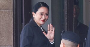thai-prime-minister-paetongtarn-shinawatra-removed-for-ethical-misconduct