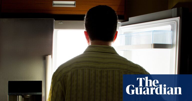 the-science-behind-eating-for-better-sleep-what-experts-say