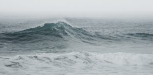 unraveling-the-mystery-of-rogue-waves-new-insights-from-18-years-of-data