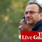 adam-bandt-takes-helm-at-australian-conservation-foundation-as-shark-alerts-close-sydney-beaches