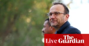 adam-bandt-takes-helm-at-australian-conservation-foundation-as-shark-alerts-close-sydney-beaches