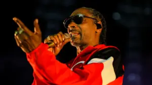 afl-faces-criticism-over-snoop-dogg-performance-amid-broader-violence-issues