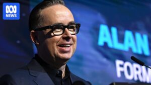 alan-joyce-s-3-8-million-bonus-sparks-outrage-amid-qantas-turmoil