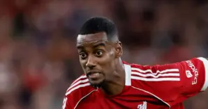 alexander-isak-shines-in-liverpool-debut-embracing-arne-slot-s-demands