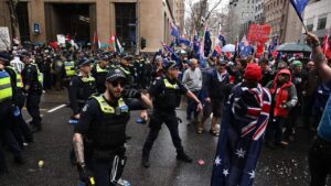anti-immigration-rallies-spark-nationwide-protests-and-counter-demonstrations-in-australia