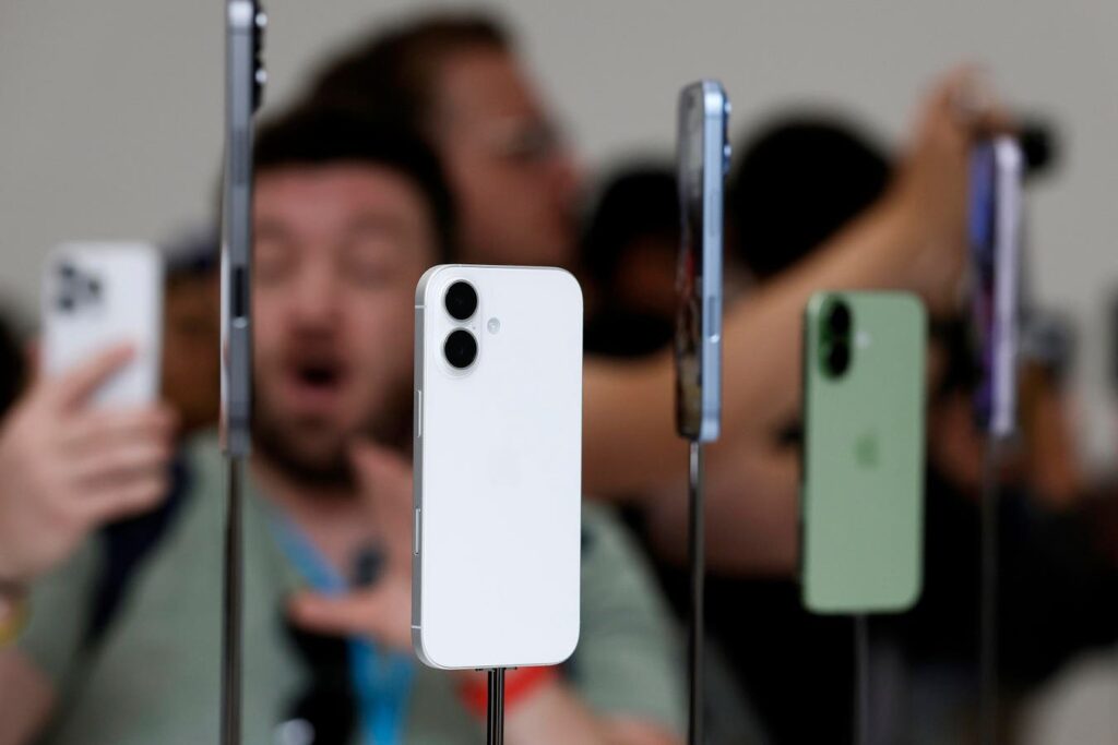 apple-s-iphone-features-face-eu-regulatory-challenges-what-s-next-