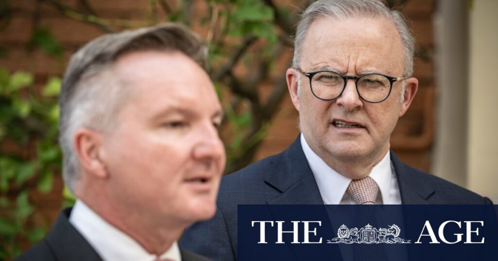 australia-faces-criticism-over-climate-targets-amid-cop-hosting-dispute