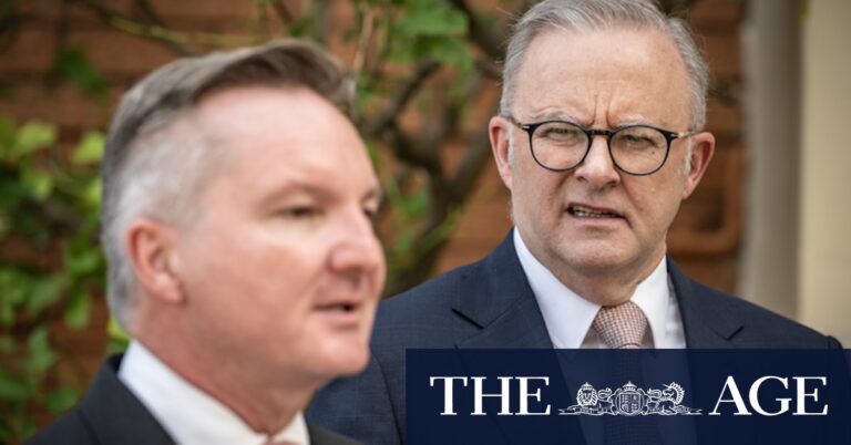australia-faces-criticism-over-climate-targets-amid-cop-hosting-dispute
