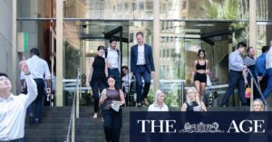australian-banks-cut-thousands-of-jobs-amid-technological-overhaul