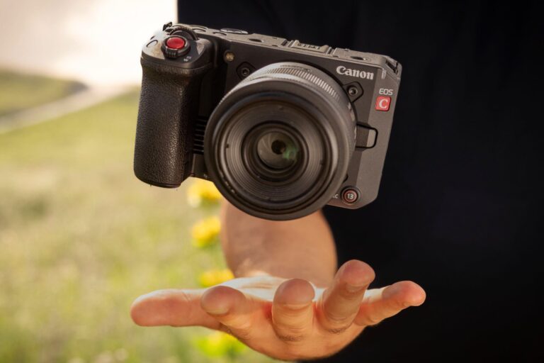 canon-eos-c50-compact-camera-with-innovative-video-features