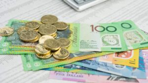 high-yield-asx-shares-apa-group-and-gqg-partners-offer-lucrative-dividends