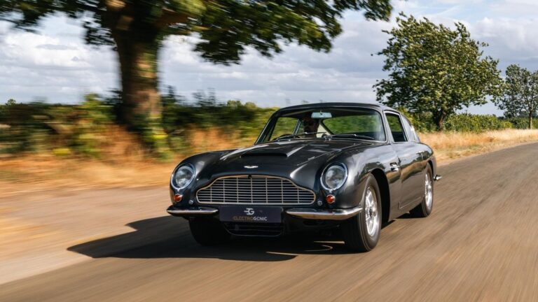jimmy-carr-s-classic-aston-martin-db6-transformed-to-electric-power