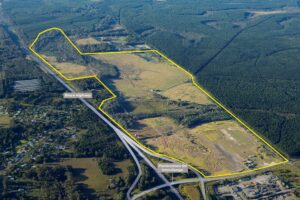 major-land-parcel-in-queensland-approved-for-1400-homes-hits-market
