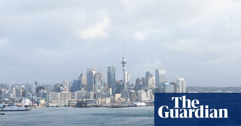 new-zealand-eases-residency-rules-amid-surge-in-emigration