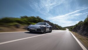 porsche-911-turbo-s-the-new-benchmark-in-sports-car-excellence