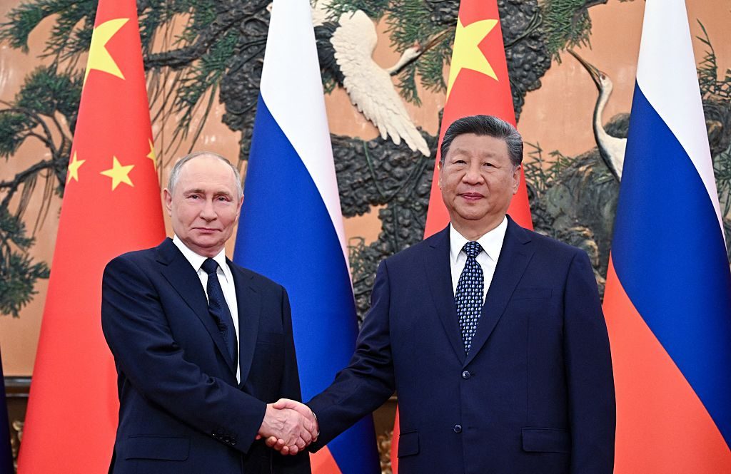 russia-and-china-s-energy-alliance-a-new-global-axis